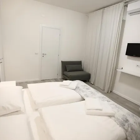 Otel Del Pozzo Modena
