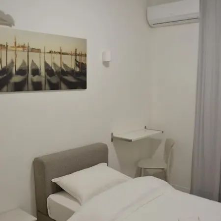Del Pozzo Otel 2*