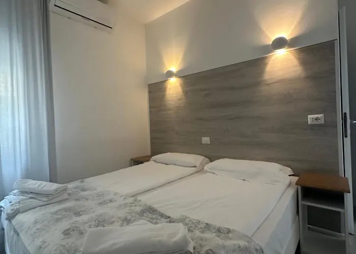 Szálloda Del Pozzo 2*